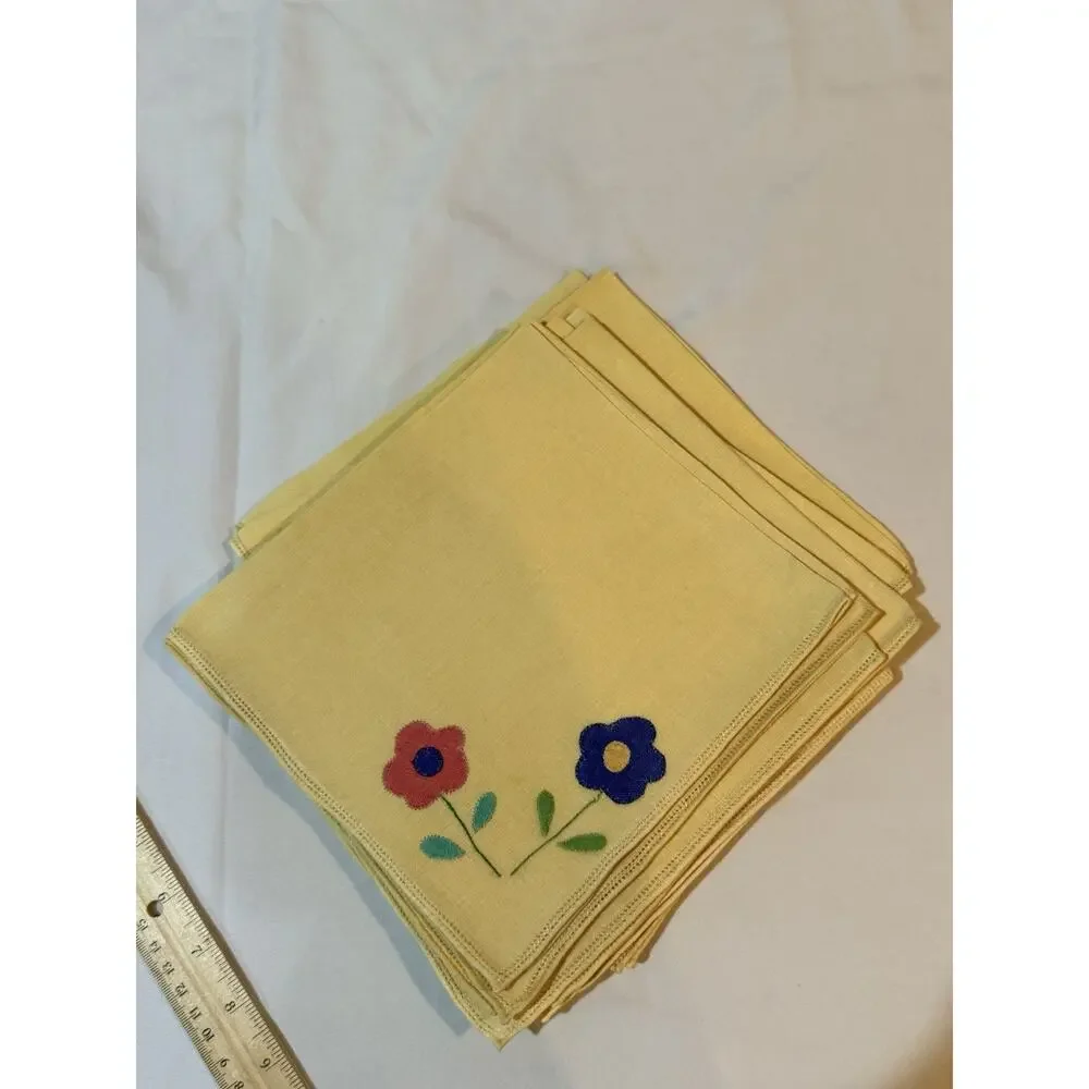 Vintage Linen Luncheon Napkins Set of 8 14x14 Appliqué Flower Floral Mid Century